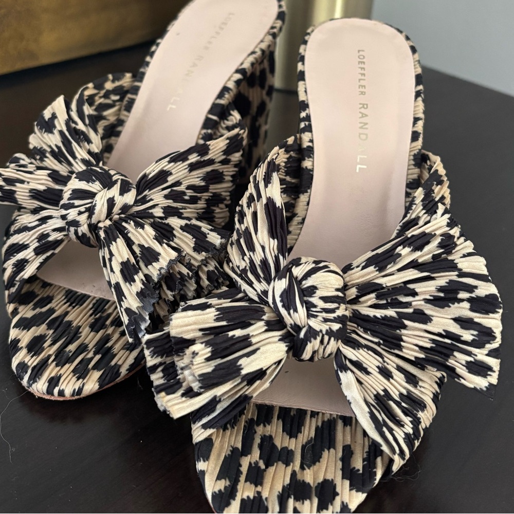 Loeffler Randall Emilia Leopard Cheetah Bow Heel